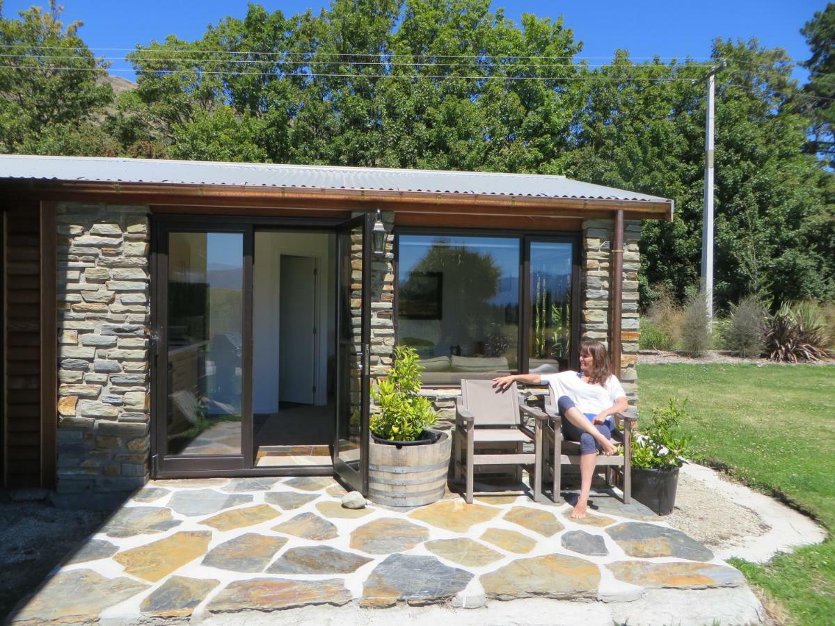 Quiet Studio In Paradise Уанака Екстериор снимка